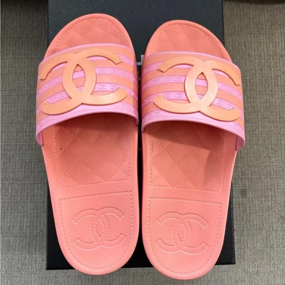 Saks Fifth Avenue Pink and Orange Women's Sandals - Picture 2 of 9